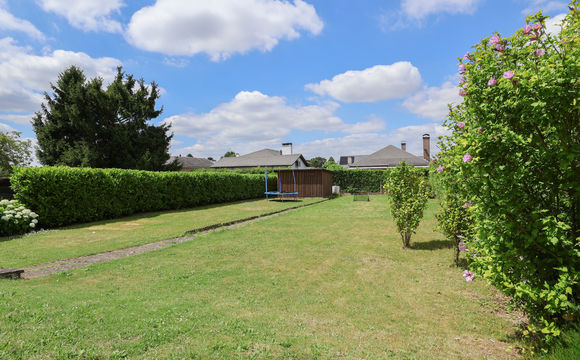 Villa for rent in Sterrebeek