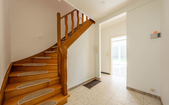Villa for rent in Wezembeek-Oppem