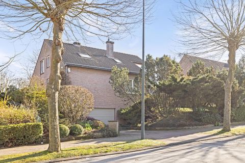 Villa for sale in Sterrebeek