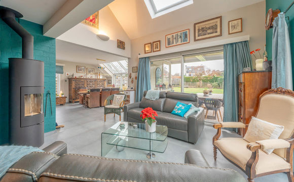 Villa for sale in Sterrebeek