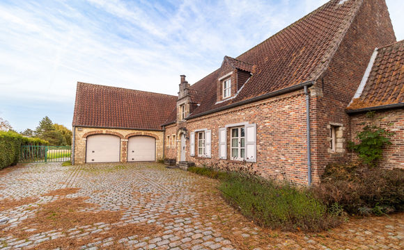 Villa for sale in Sterrebeek